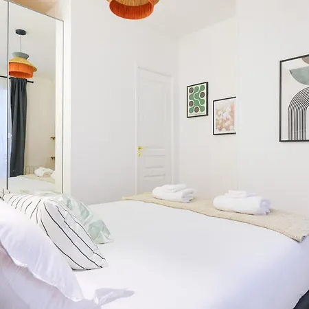 Appartement Elegant 1 Pour 4 Personnes Au Coeur De Paris, A Bastille Paris